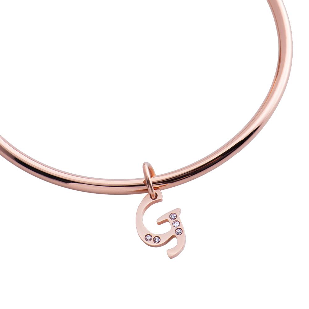 Foto 3 pulgar | Charm para Pulsera Inicial G Luckyly Lizzy Oro Rosa