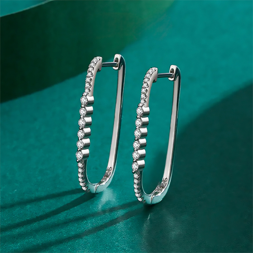 Foto 3 pulgar | Aretes Huggies Grande Empedrado