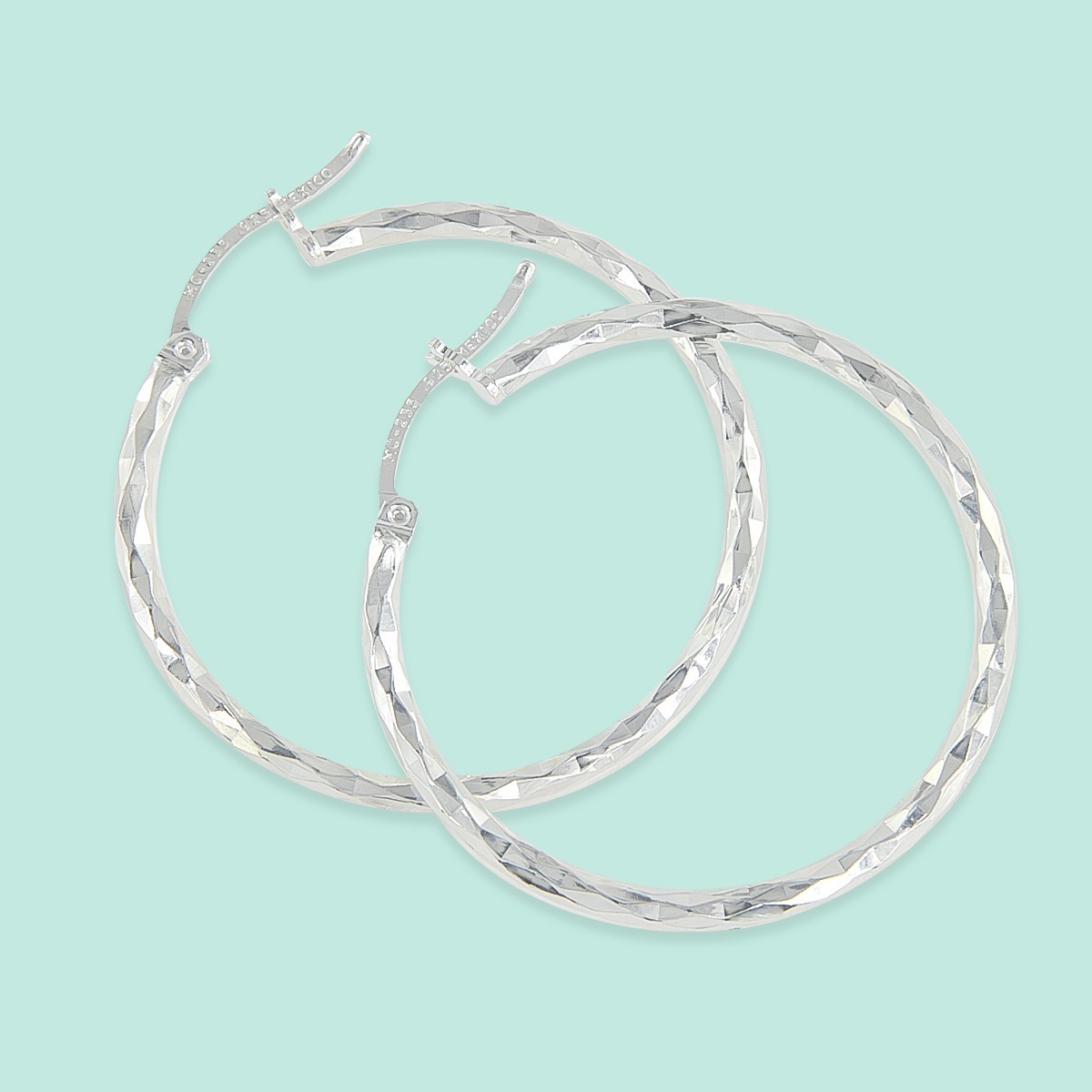 Foto 4 pulgar | Arete Arracada Diamantada De Plata Ley 925 Para Mujer