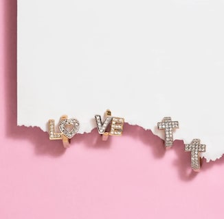 Foto 4 | Aretes Huggies Cruz 10k Oro