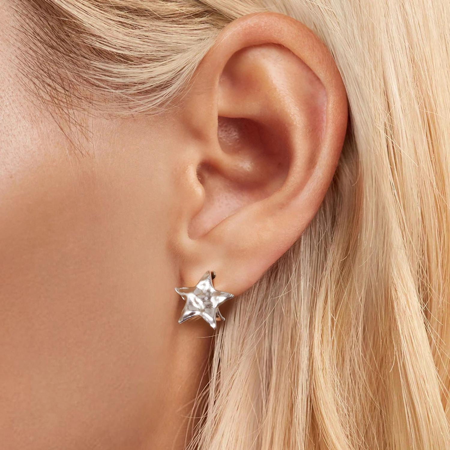 Foto 3 pulgar | Aretes Estrella De Plata .925 Con Chapa De Platino, Se Pueden Mojar