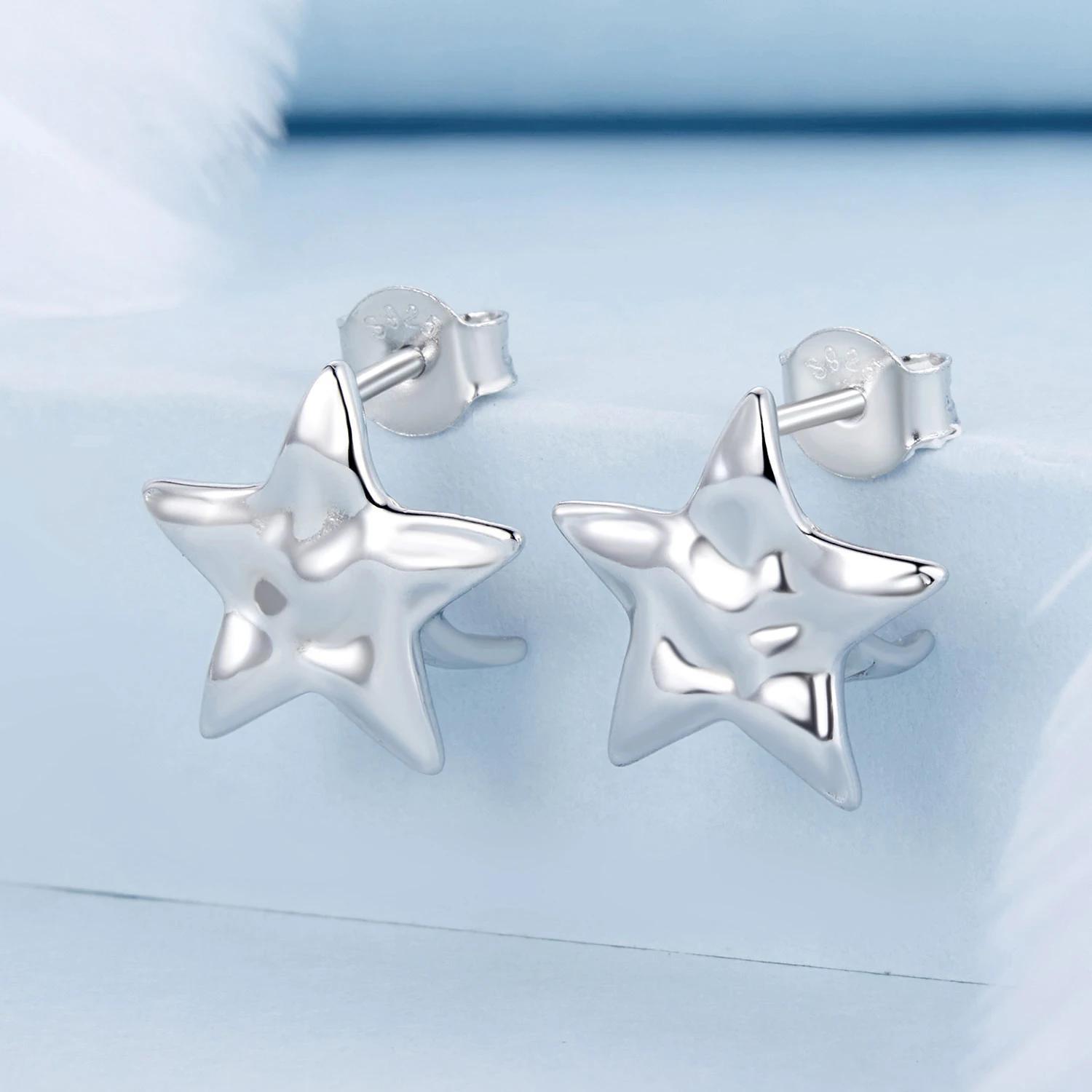 Foto 5 pulgar | Aretes Estrella De Plata .925 Con Chapa De Platino, Se Pueden Mojar