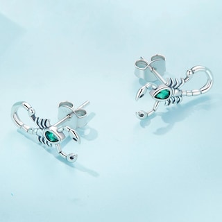 Foto 3 | Aretes Chulada, Escorpio De Plata .925 Con Chapa De Platino