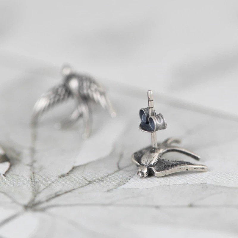 Foto 5 pulgar | Aretes Chulada, Golondrinas De Plata .925 Con Chapa De Platino
