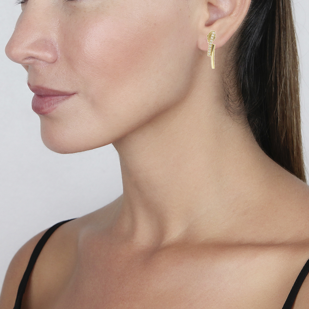 Foto 5 pulgar | Aretes de Oro 14k Zekie