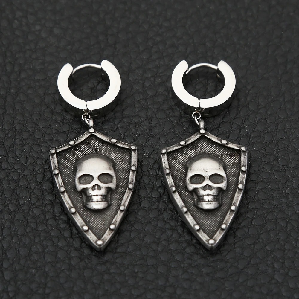 Foto 5 pulgar | Aretes Chulada  Escudo Calavera De Acero Inoxidable Hipoalergénico