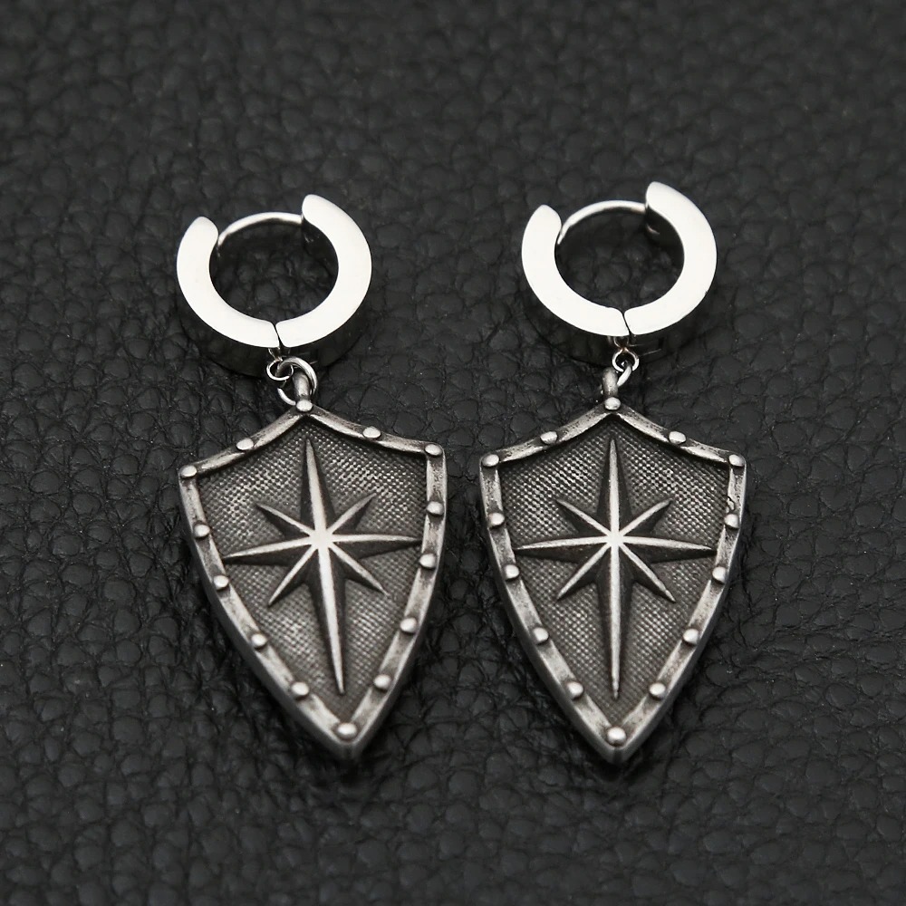 Foto 6 pulgar | Aretes Chulada  Escudo Calavera De Acero Inoxidable Hipoalergénico