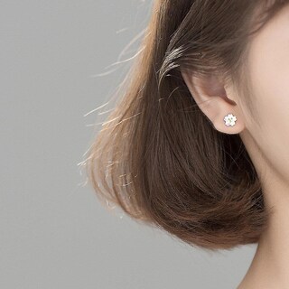Foto 2 | Pendientes Huoguo Chapados En Plata Con Forma De Flor De Cerezo Para Mujer - Venta Internacional.