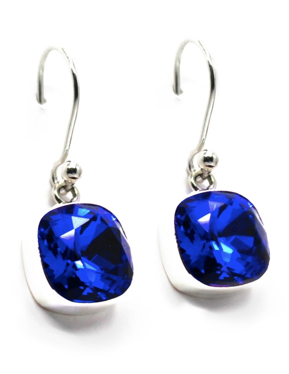 Aretes Joyería Zvezda ZAR-CSH12-MB-G color Azul Cushion Majestic Blue Gancho con Plata