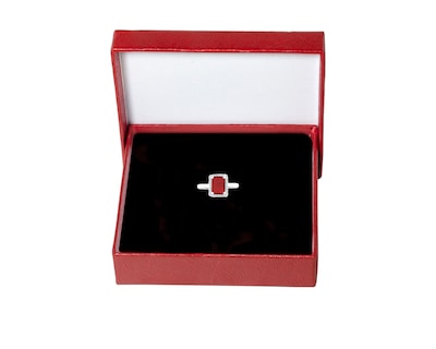 Foto 4 | Anillo Rectángulo Rojo Horoz de Plata #7