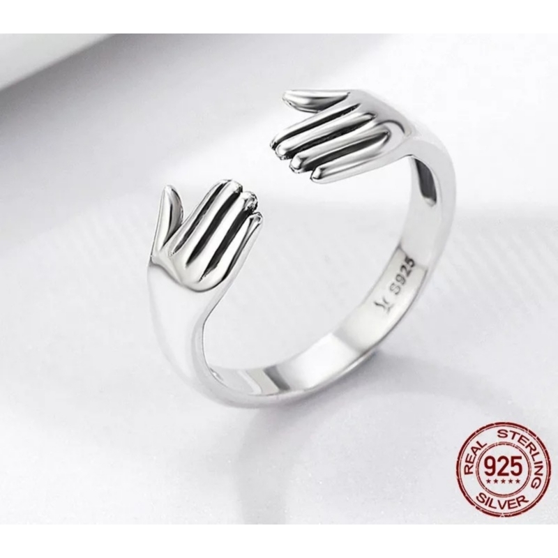 Foto 4 pulgar | Anillo De Plata 925 Ajustable Hug Para Mujer - Venta Internacional.