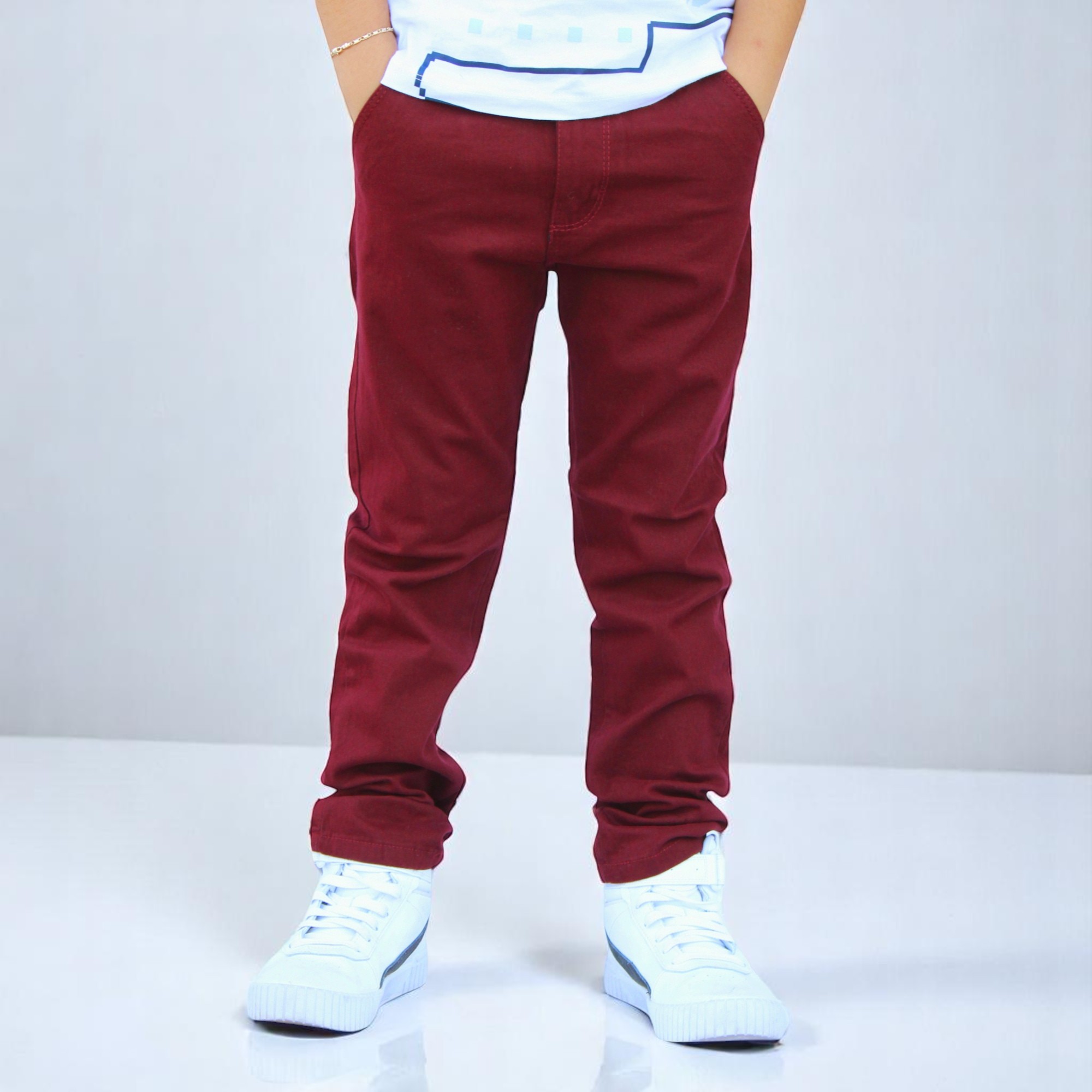 Foto 1 | Pantalón De Gabardina Strech Para Niño Y/o Adolescente Color Vino