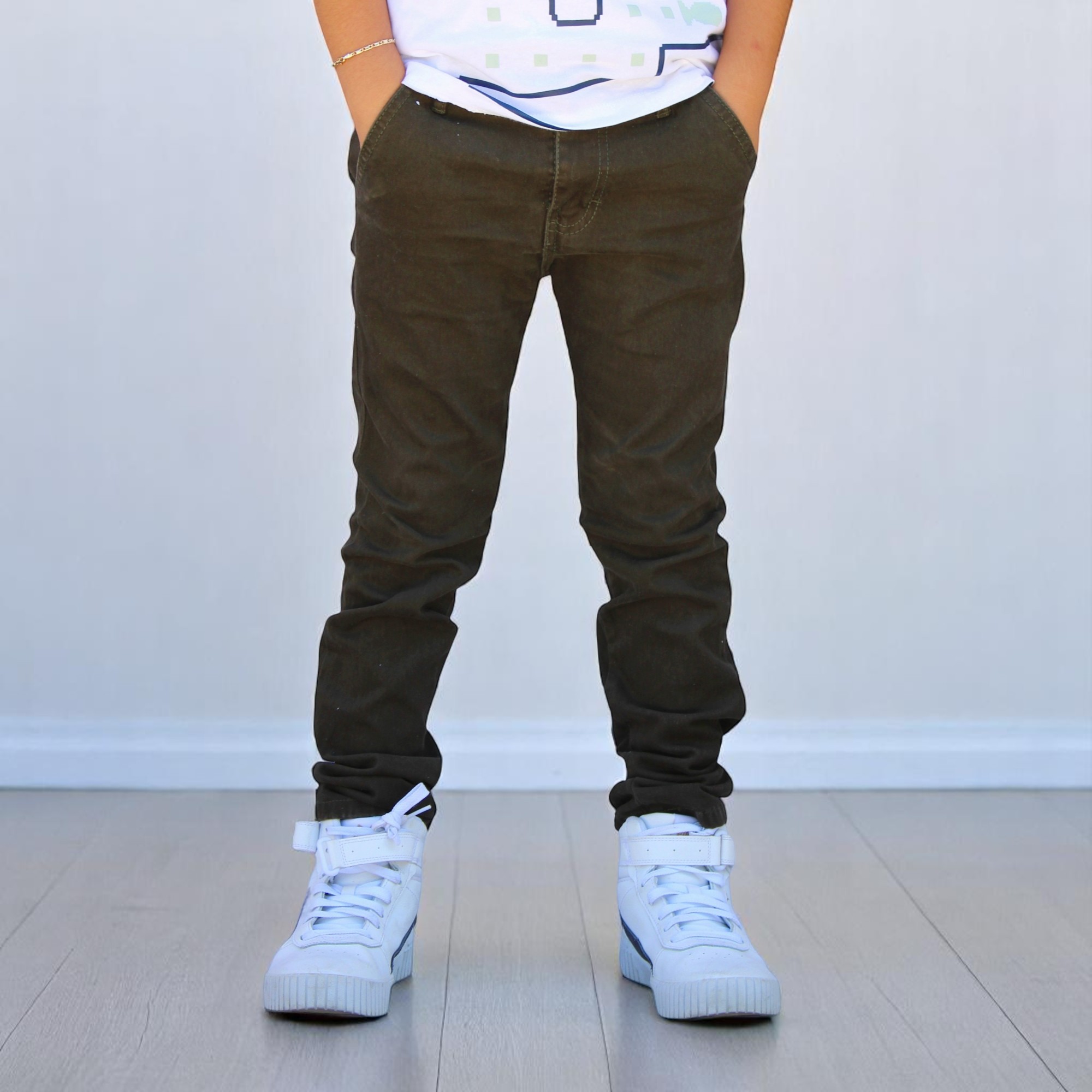 Foto 1 | Pantalón De Gabardina Strech Para Niño Y/o Adolescente Color Verde Militar