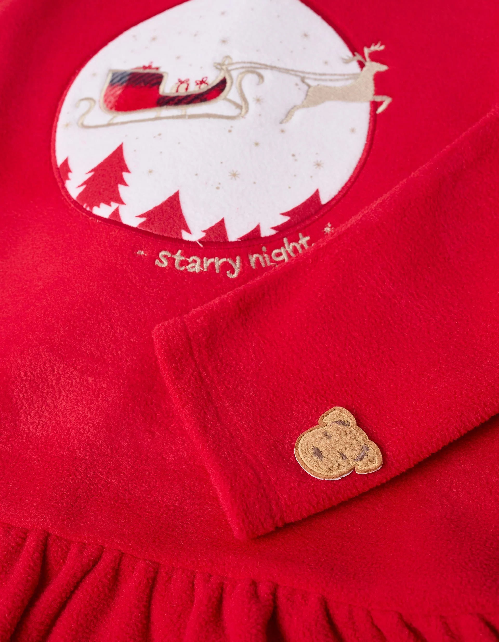 Foto 2 | Pijama Polar Para Niña Con Cuadros Trineo Rojo Zippy