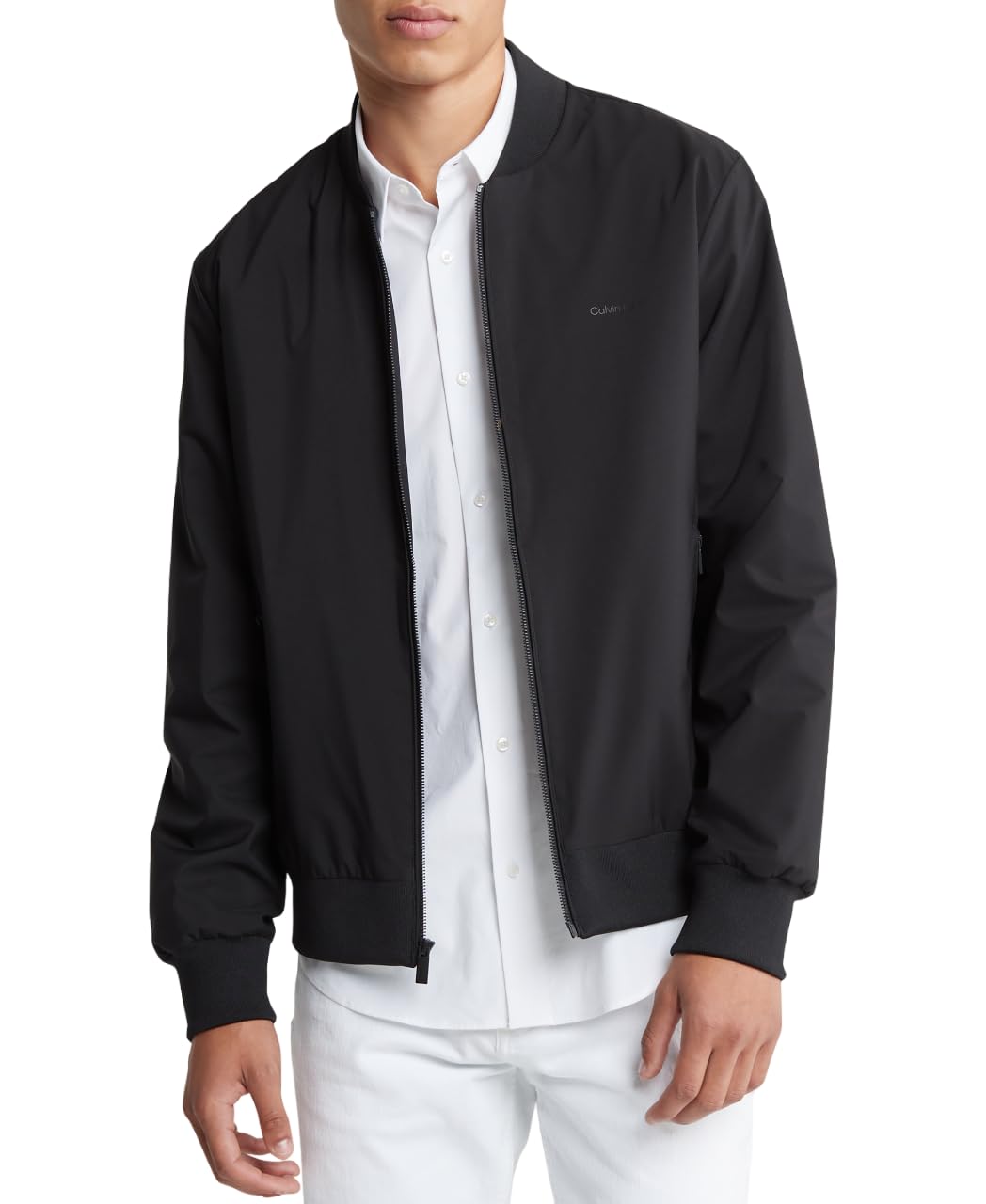 Foto 2 pulgar | Chaqueta Calvin Klein con Logotipo Mate y Cremallera Tipo Bomber Negra para Hombre - Venta Internacional