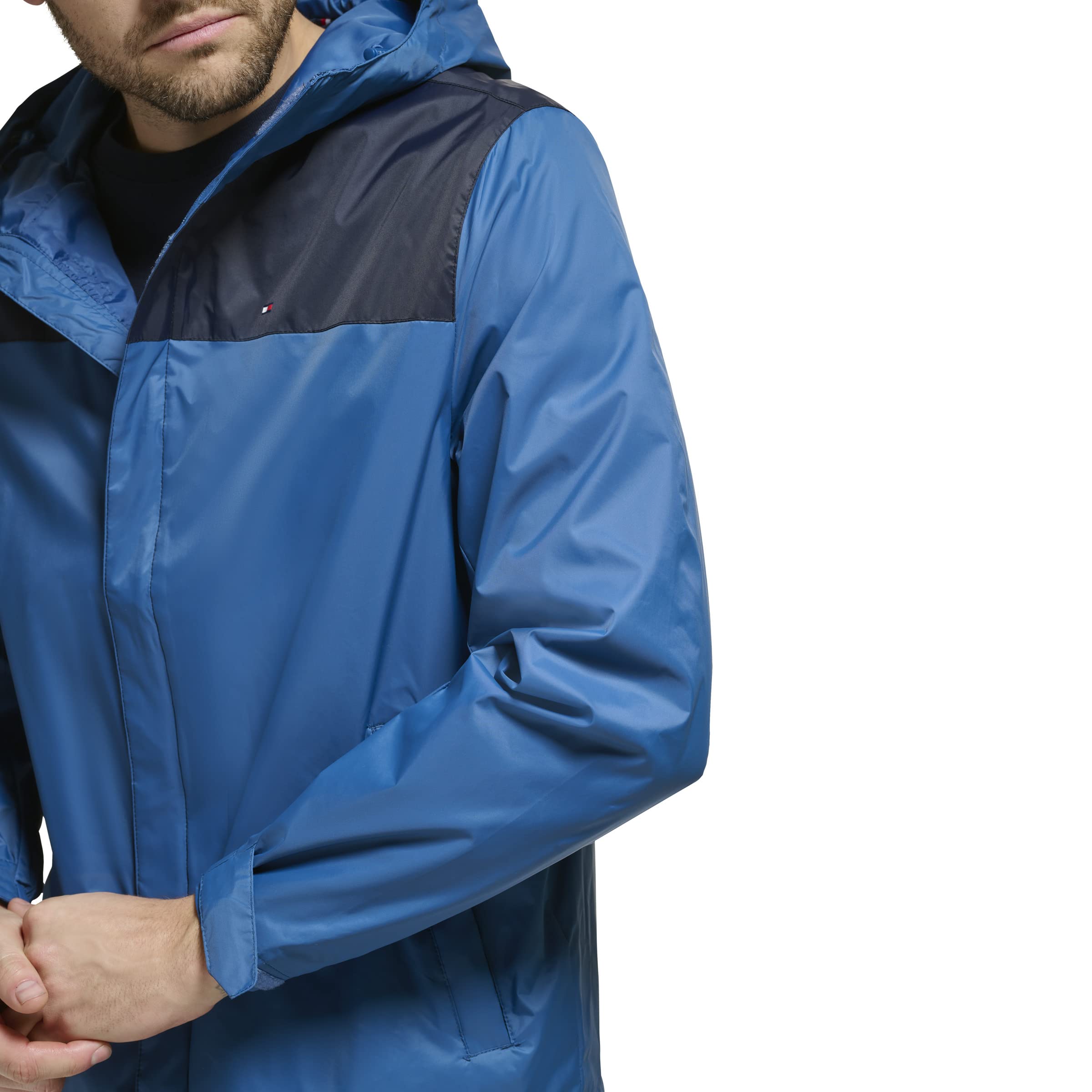 Foto 3 pulgar | Chaqueta Tommy Hilfiger Ligera Impermeable para Hombre - Venta Internacional