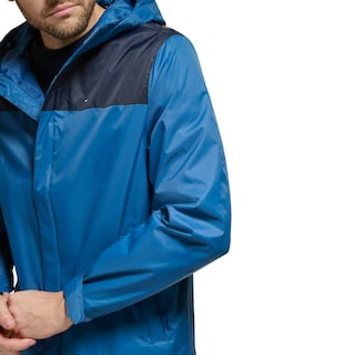 Foto 2 | Chaqueta Tommy Hilfiger Ligera Impermeable para Hombre - Venta Internacional
