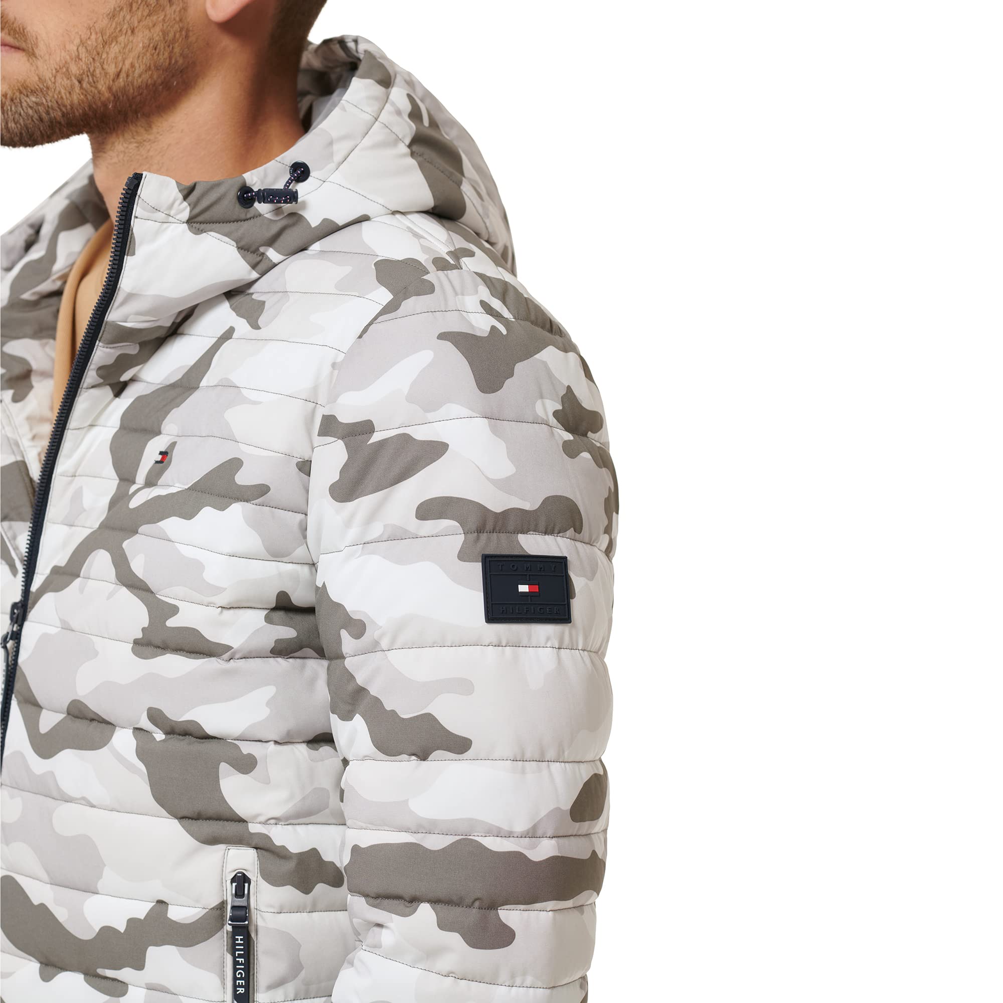 Foto 4 pulgar | Chaqueta Tommy Hilfiger con Capucha Camuflaje Blanco - Venta Internacional