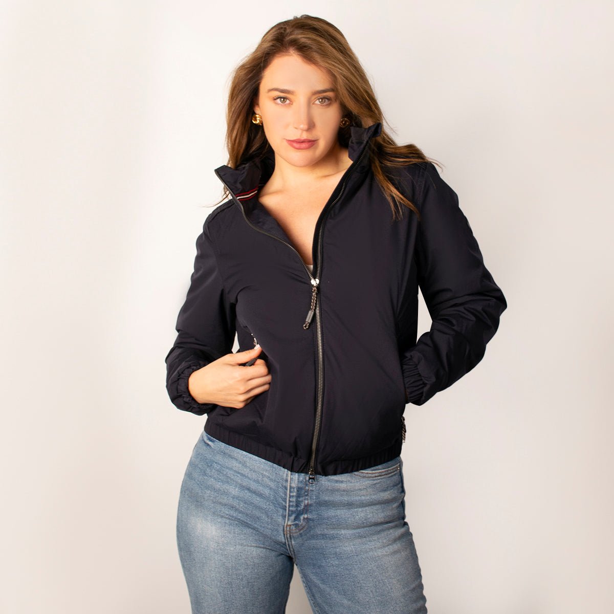 Foto 1 | Chamarra Para Mujer Bomber Casual Con Gorro Oculto Greenlander