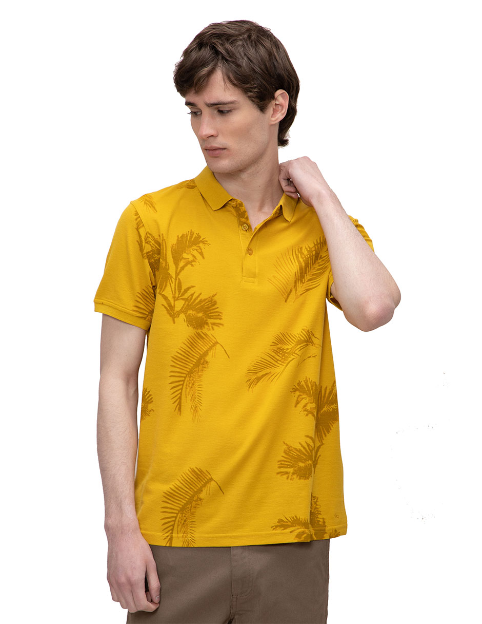 Foto 2 pulgar | Playera Estampada Regular Fit de Cuello Tipo Polo Generra 218706 color Amarillo