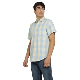 Foto 2 | Camisa Lee Hombre Quality Genuine Slim Fit Manga Corta 801 Amarillo