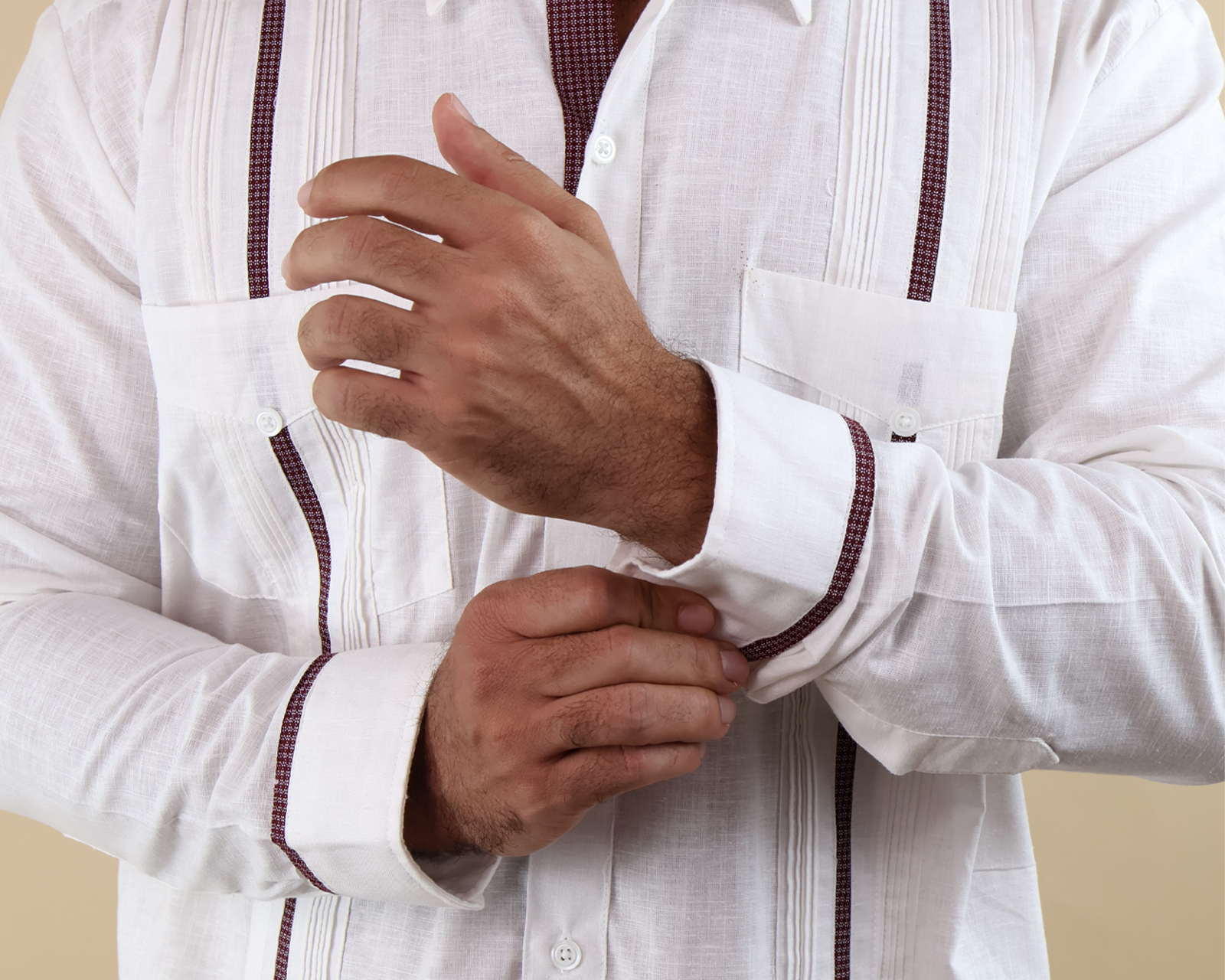 Foto 5 | Guayabera Clásica Manga Larga Blanca Con Alforzas Y Detalle Para Hombre