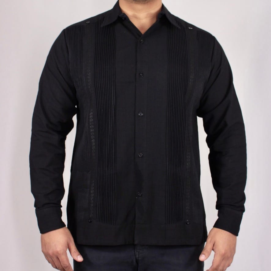 Camisa Guayabera Yucateca Bordada Cobá Negra Manga Larga $949