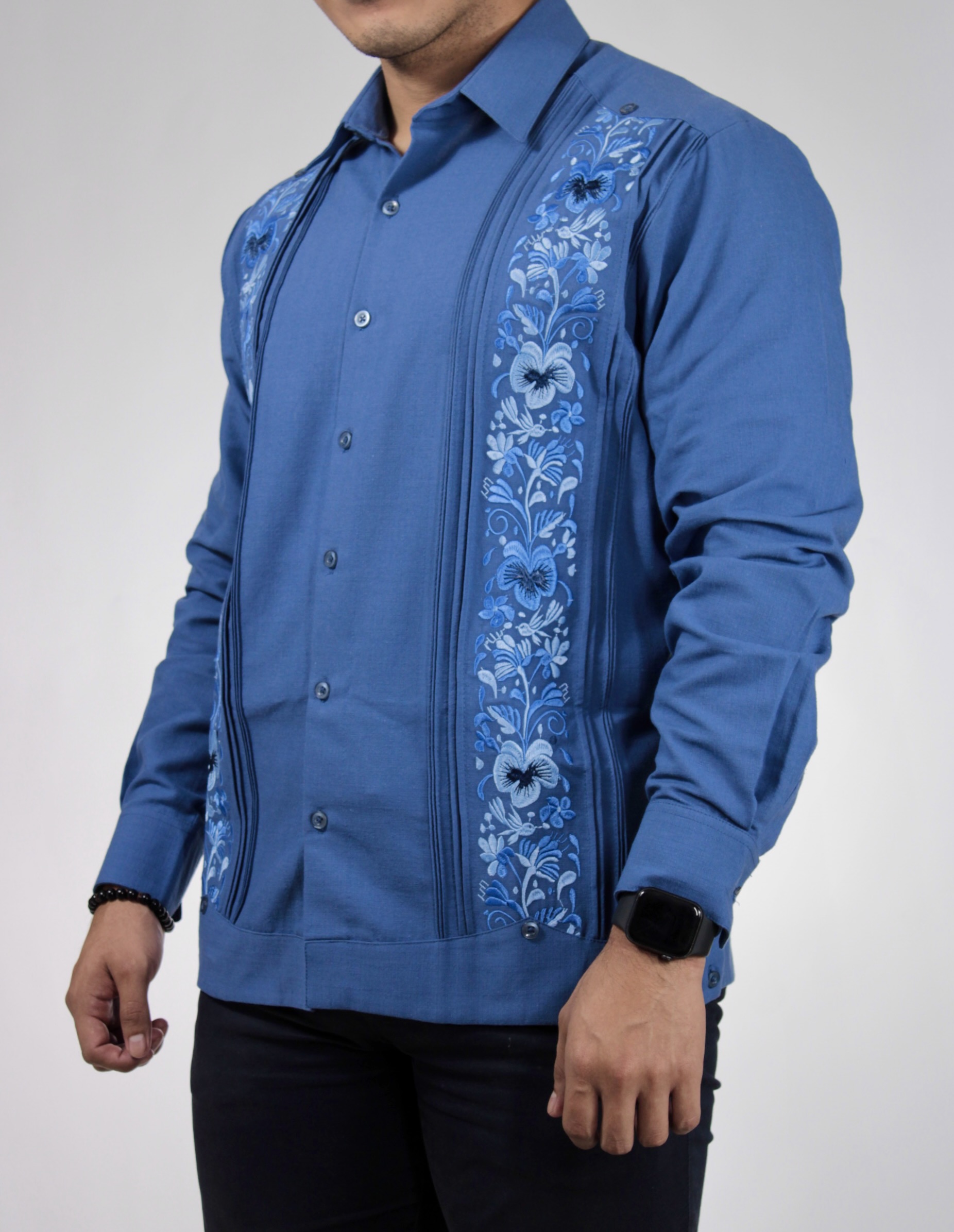 Foto 2 | Camisa Guayabera Yucateca Bordada Colibrí Manga Larga Azul Acero