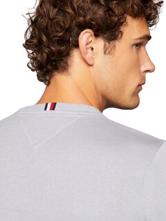 Foto 3 | Jersey Tommy Hilfiger Liso Gris para Hombre - Venta Internacional