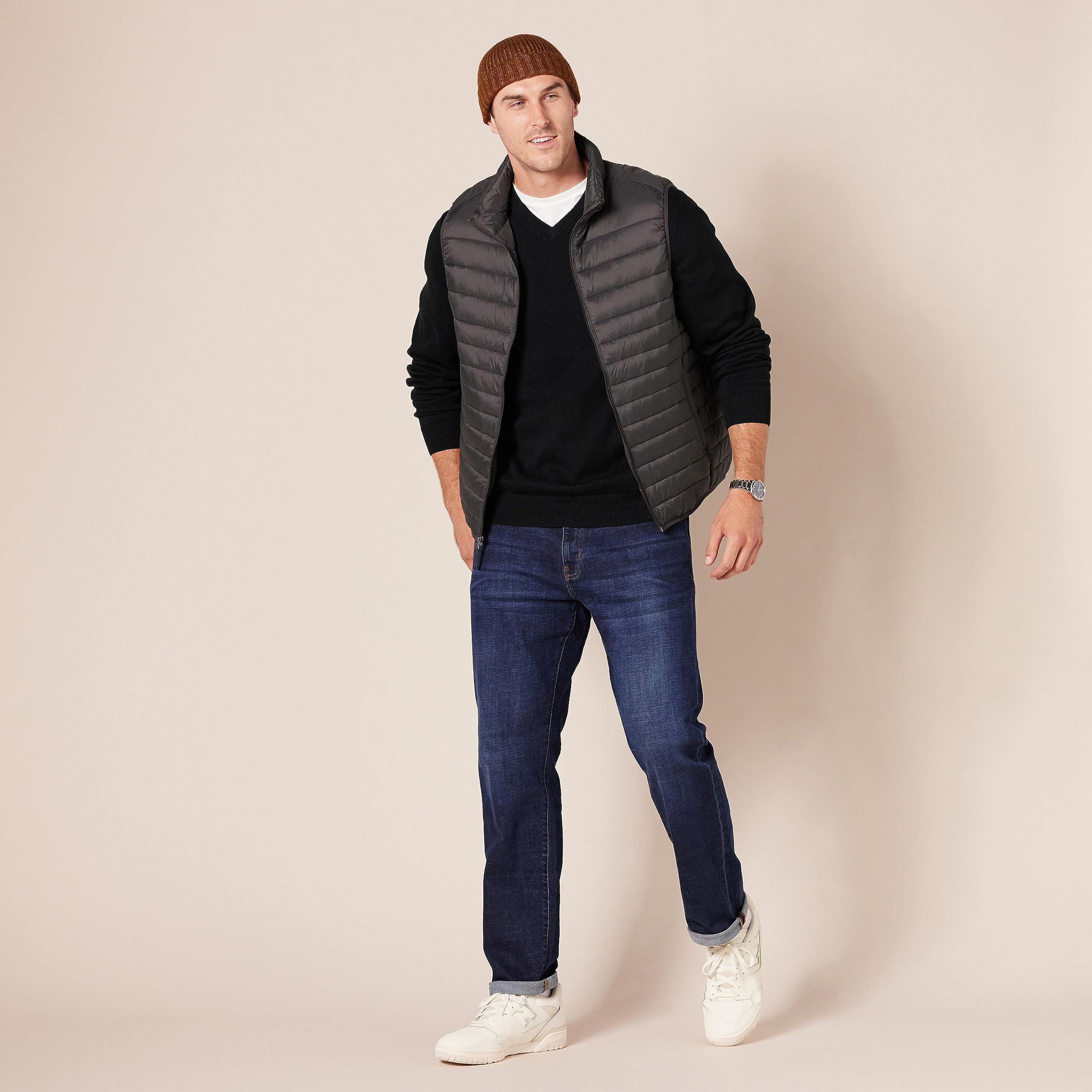 Foto 8 pulgar | Jersey Amazon Essentials De Algodón Negro Con Cuello En V, Talla M, Para Hombre - Venta Internacional.