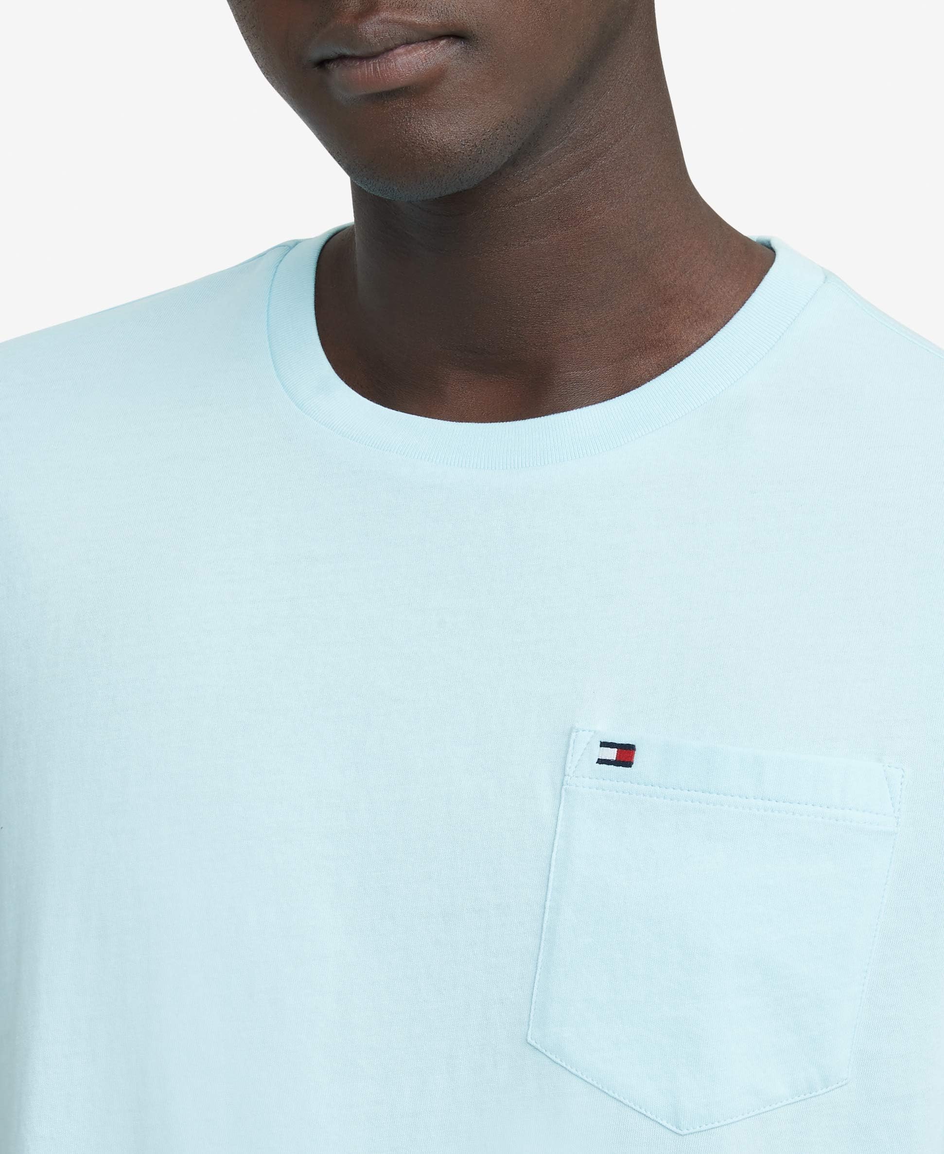 Foto 4 pulgar | Camiseta Tommy Hilfiger De Manga Corta Con Cuello Redondo Y Bolsillo Para Hombre - Venta Internacional.