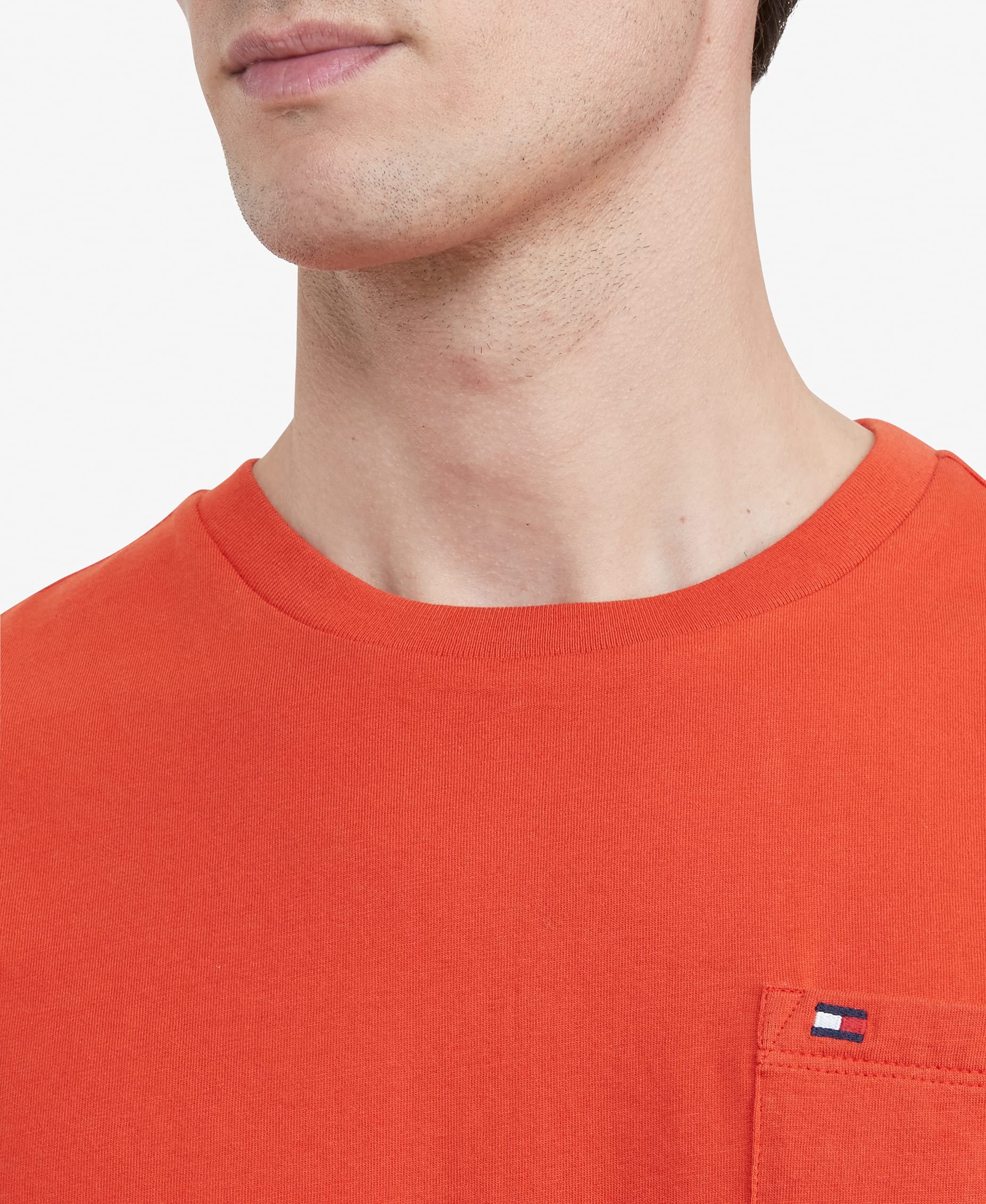 Foto 4 pulgar | Camiseta Tommy Hilfiger De Manga Corta Con Cuello Redondo Y Bolsillo Para Hombre - Venta Internacional.