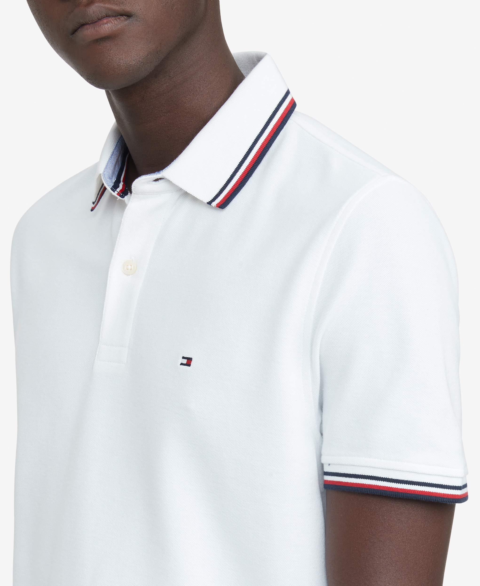 Foto 4 pulgar | Polo Tommy Hilfiger Sport Que Absorbe La Humedad Para Hombre - Venta Internacional.