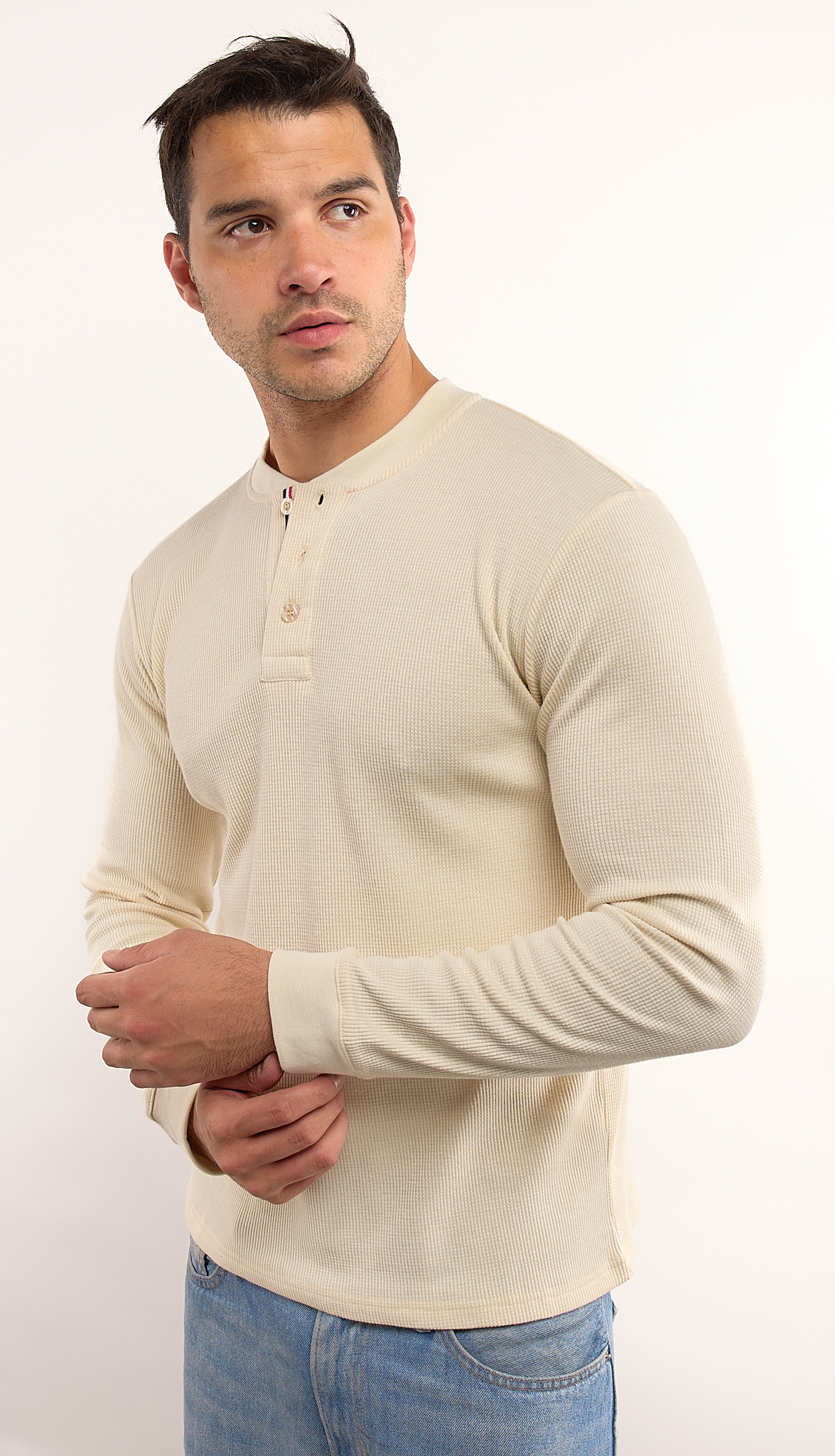 Foto 2 pulgar | Playera Polo Retro Manga Larga Cuello Henley Térmica Tela Tipo Grofe 973609652502