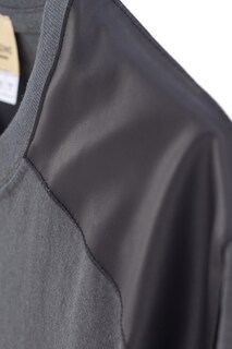 Foto 6 | Playera De Caballero A Ángelozano De Algodón Con Aplicación Sintético, Color Gris Al-w51