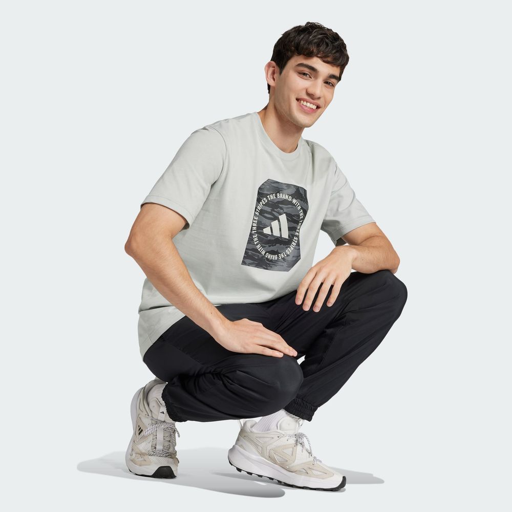 Foto 6 pulgar | Playera Estampada Camo Shape Adidas Gris Hombre