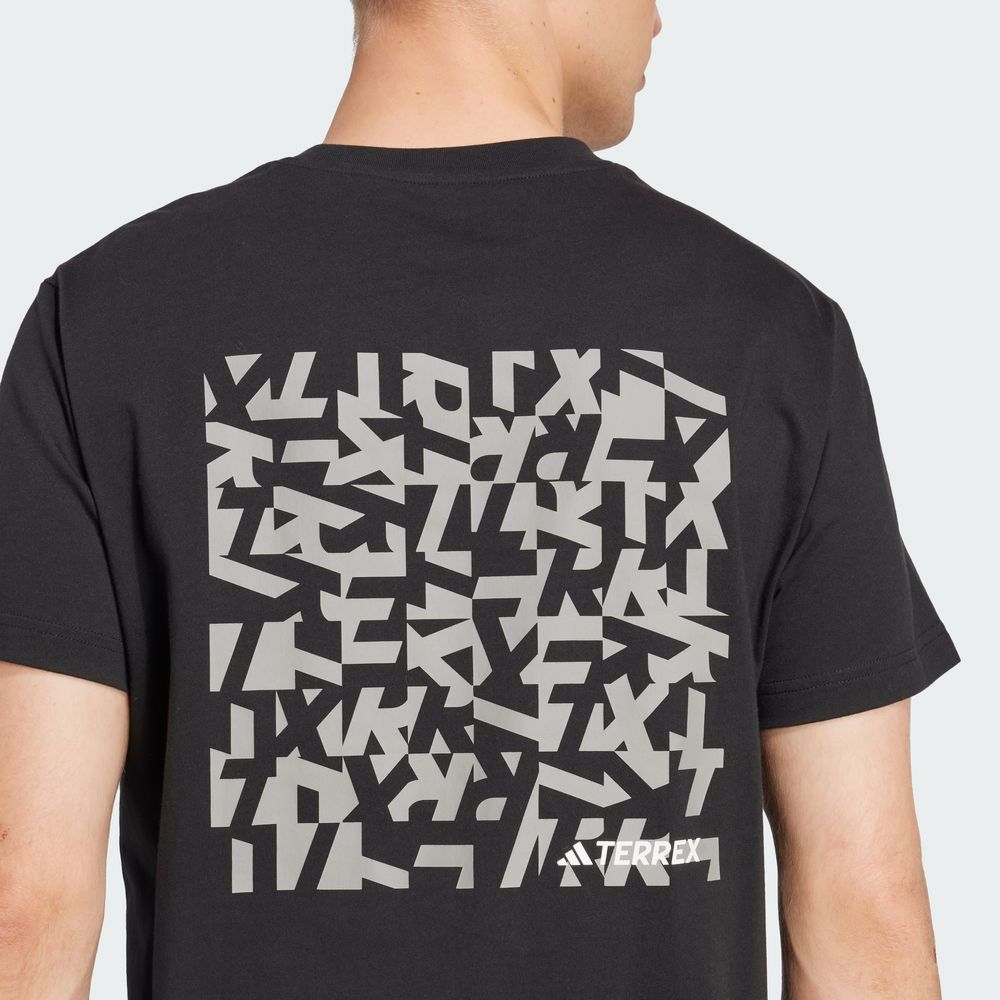 Foto 9 pulgar | Puzzle Back Gfx Adidas Negro Unisex