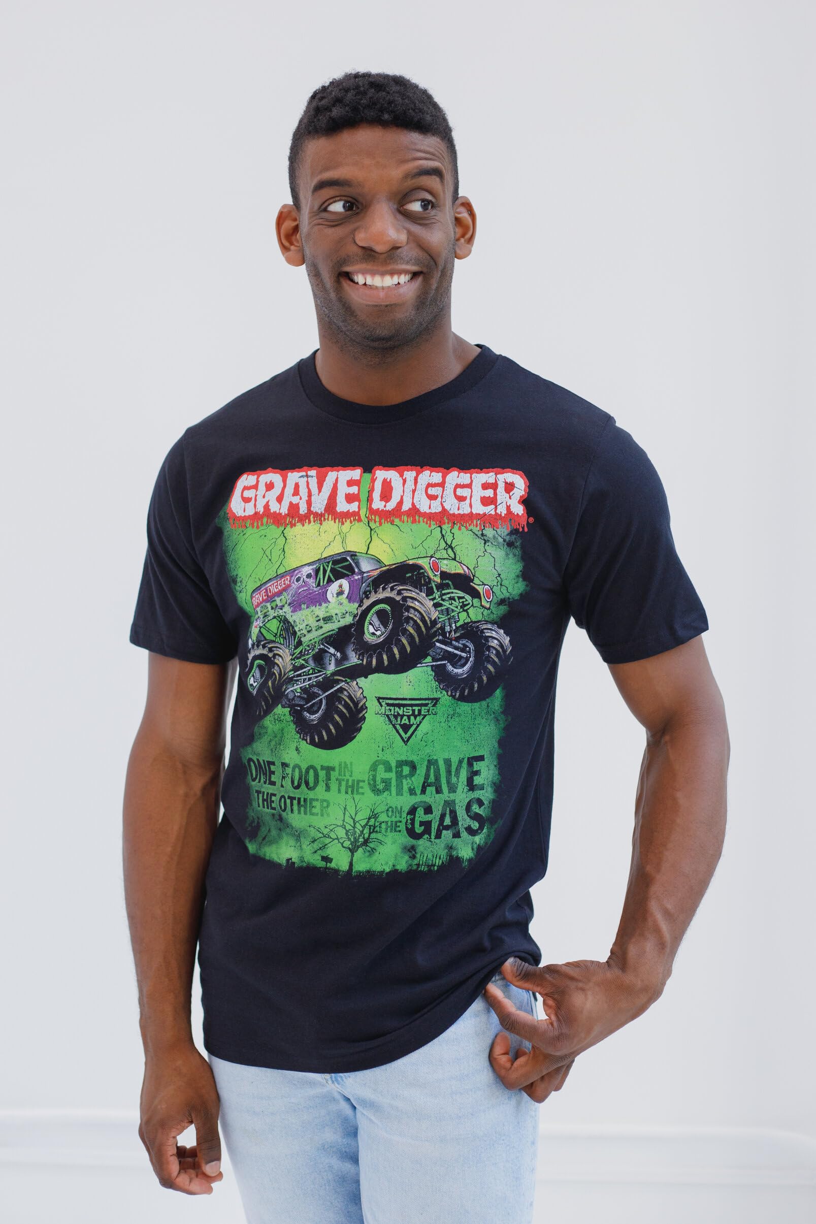 Foto 3 pulgar | Camiseta Monster Jam Grave Digger Negra Para Hombre, Talla L - Venta Internacional.