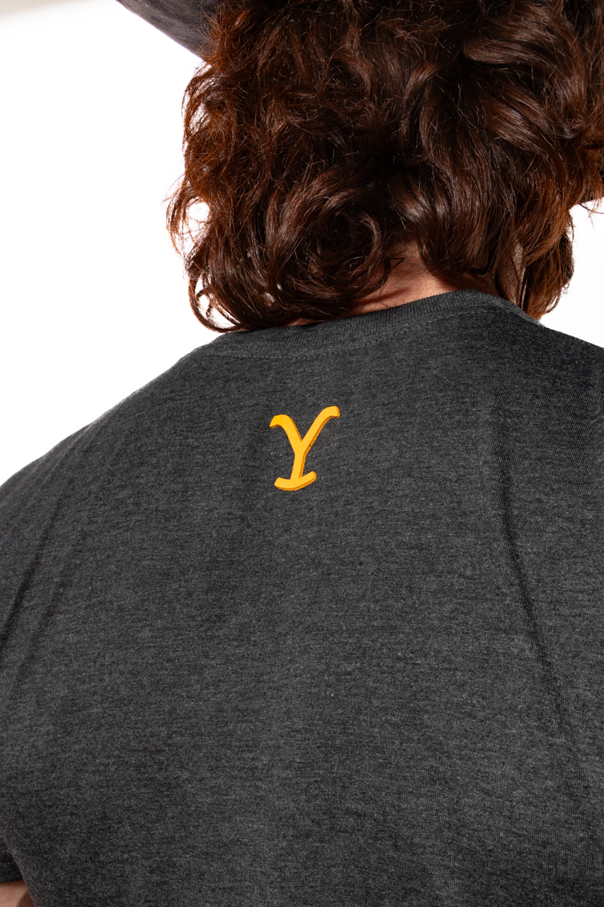 Foto 5 pulgar | Playera Yellowstone Gris Oxford