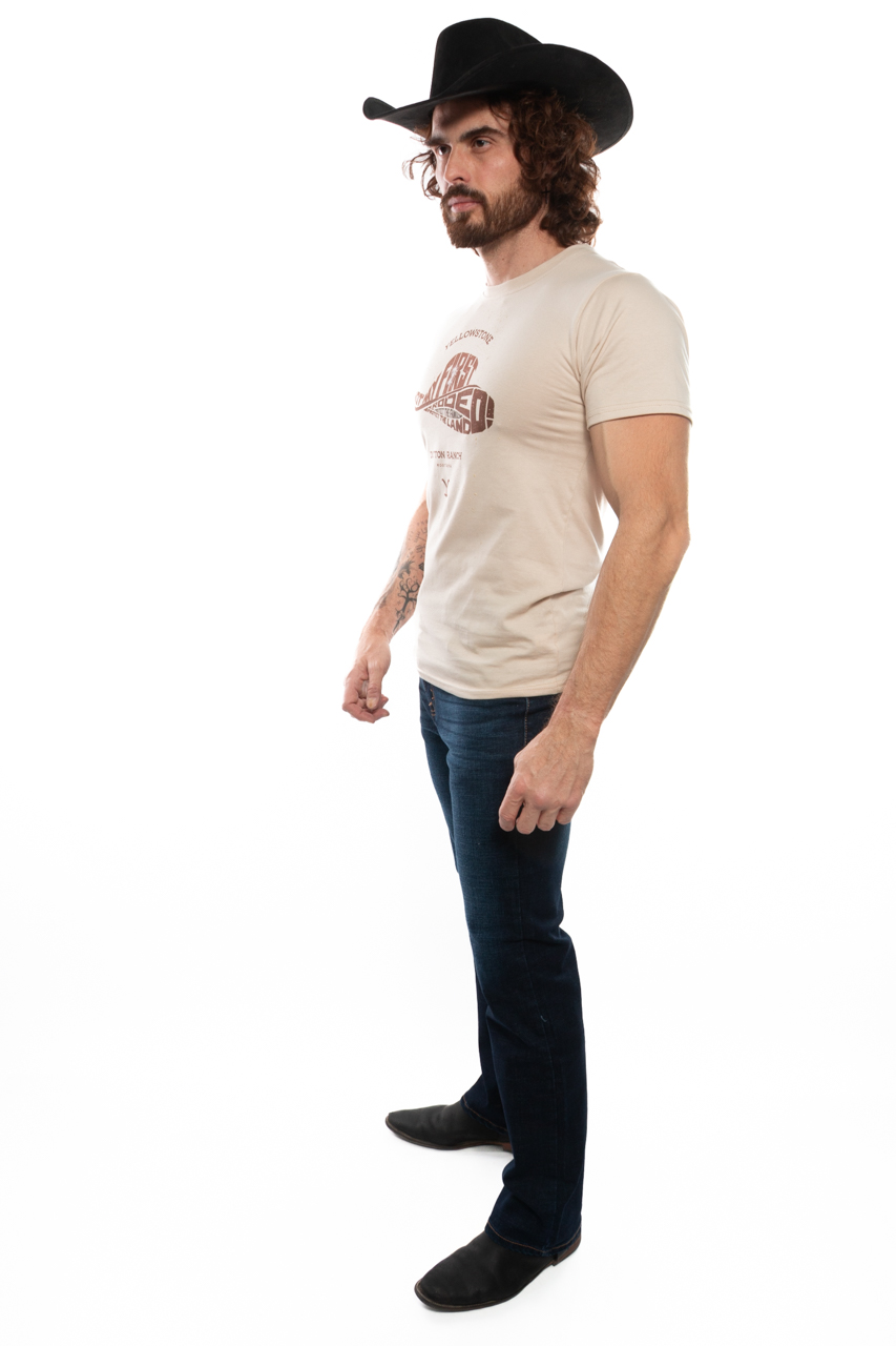 Foto 4 pulgar | Playera Yellowstone Sombrero Arena