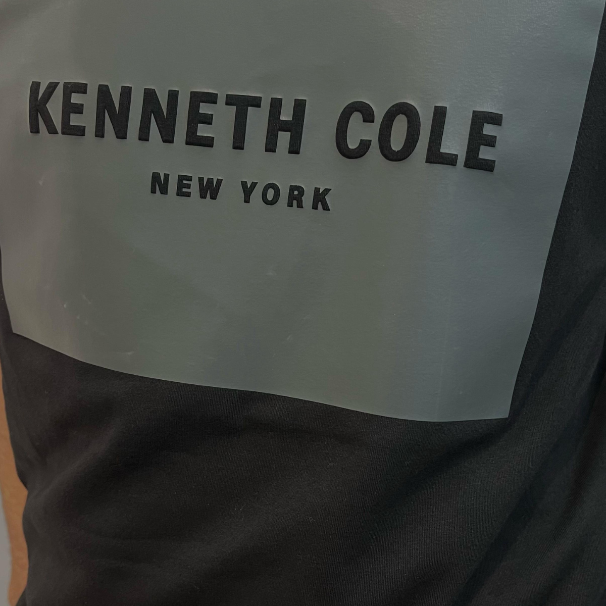 Foto 4 pulgar | Playera Kenneth Cole Kcpv25cam02 Hombre Negro Algodón Casual