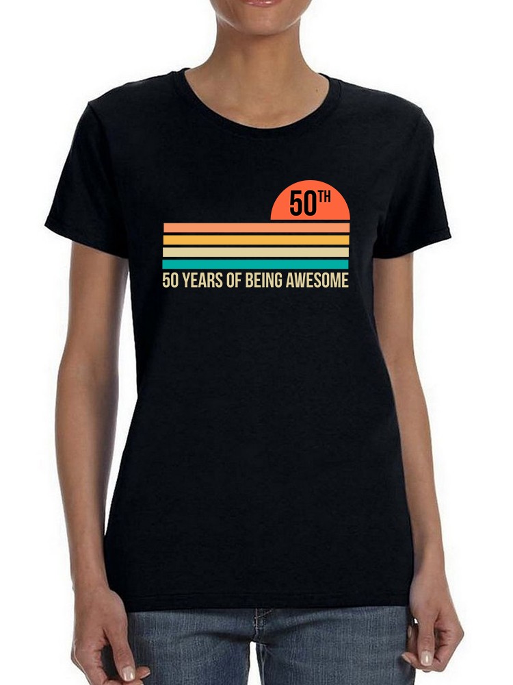 Foto 2 pulgar | Playera Smartprintsink para Mujer 50 Años de Ser Asombrosa