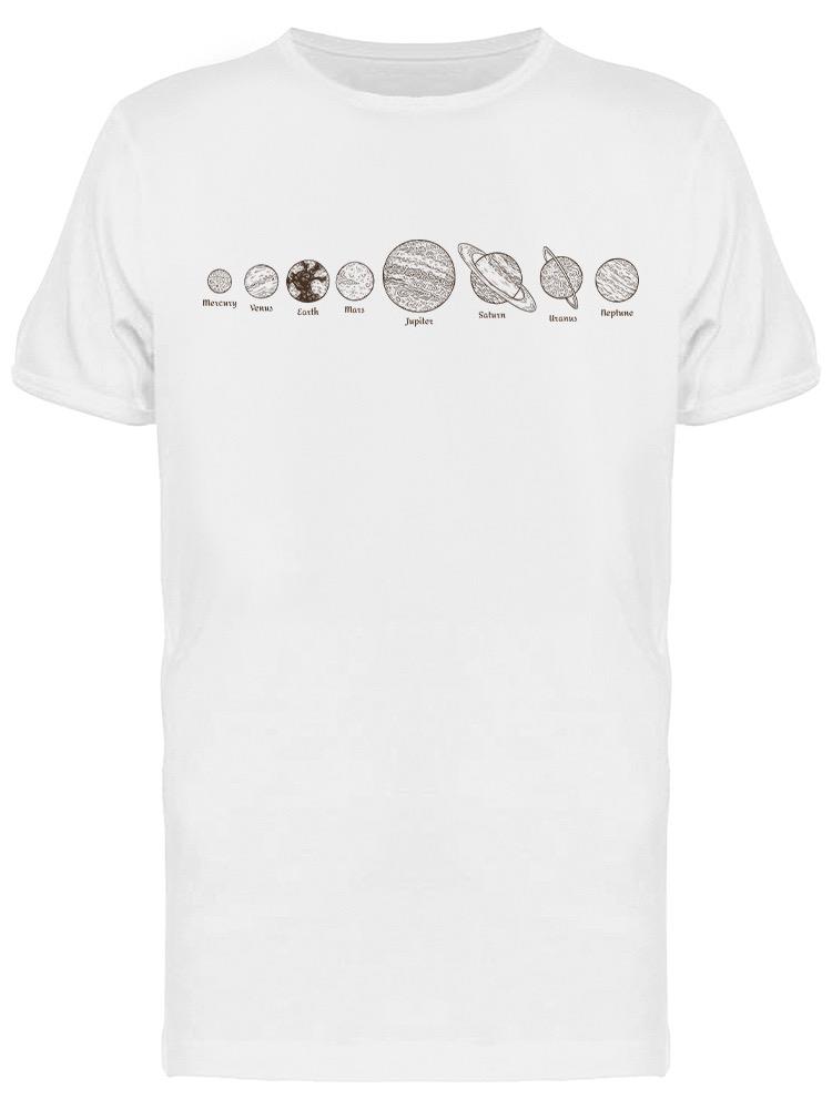 Playera SmartPrintsInk color Blanco para Hombre - Banner Con Sistema Solar