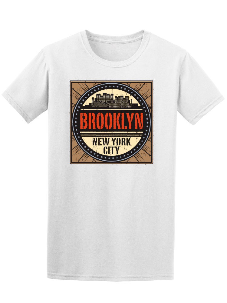 Playera SmartPrintsInk color Blanco para Hombre - Brooklyn New York