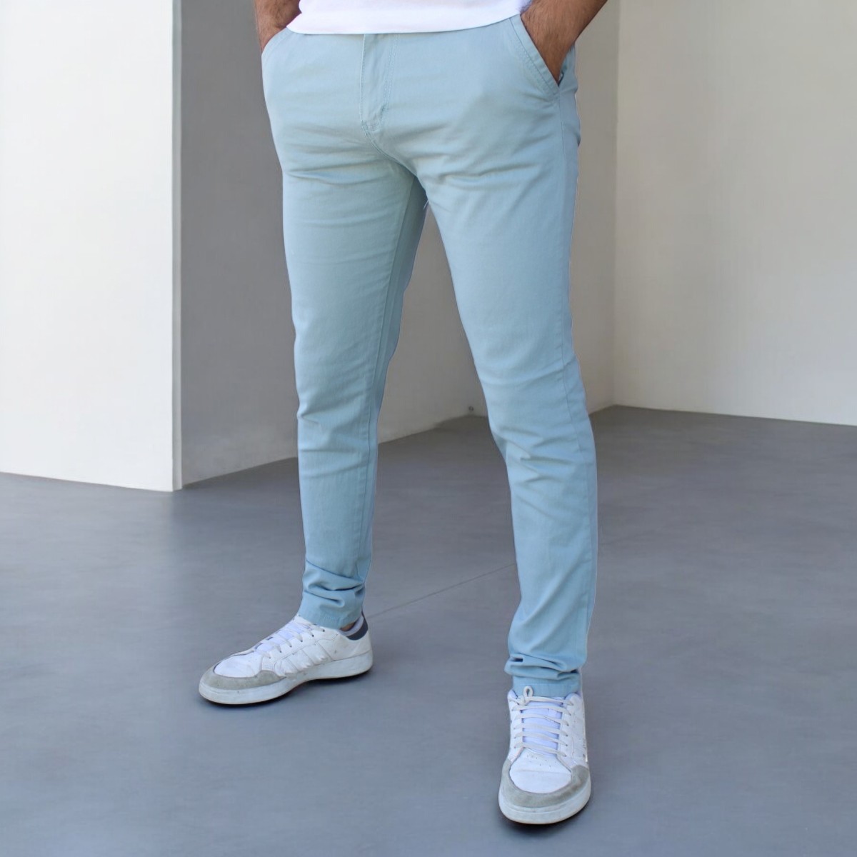 Foto 3 pulgar | Pantalón Skinny De Gabardina Cenizo John Silver