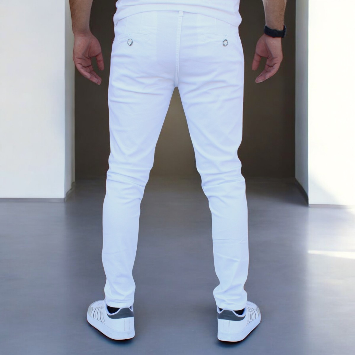 Foto 4 pulgar | Pantalón Skinny De Gabardina Blanco John Silver