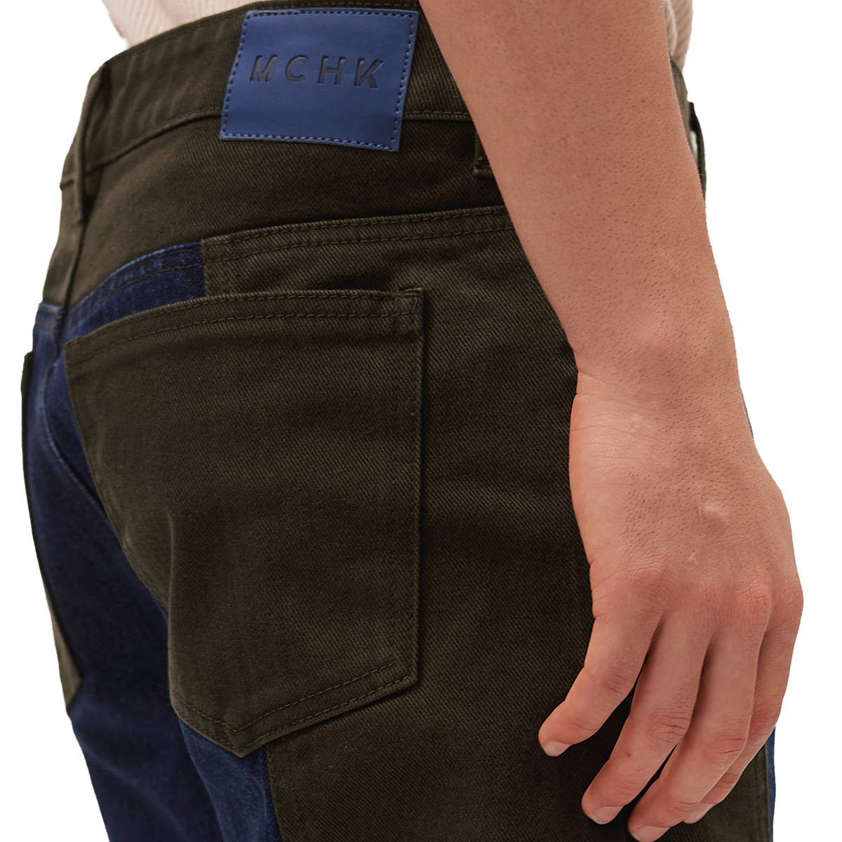 Foto 6 pulgar | Jeans De Mezclilla Mchk. Cropped, Diseño Bicolor, Color Militar Y Azul. Para Hombre. Modelo 8070
