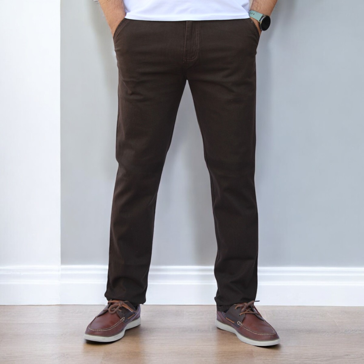 Foto 2 pulgar | Pantalón Slim Fit Gabardina Chocolate