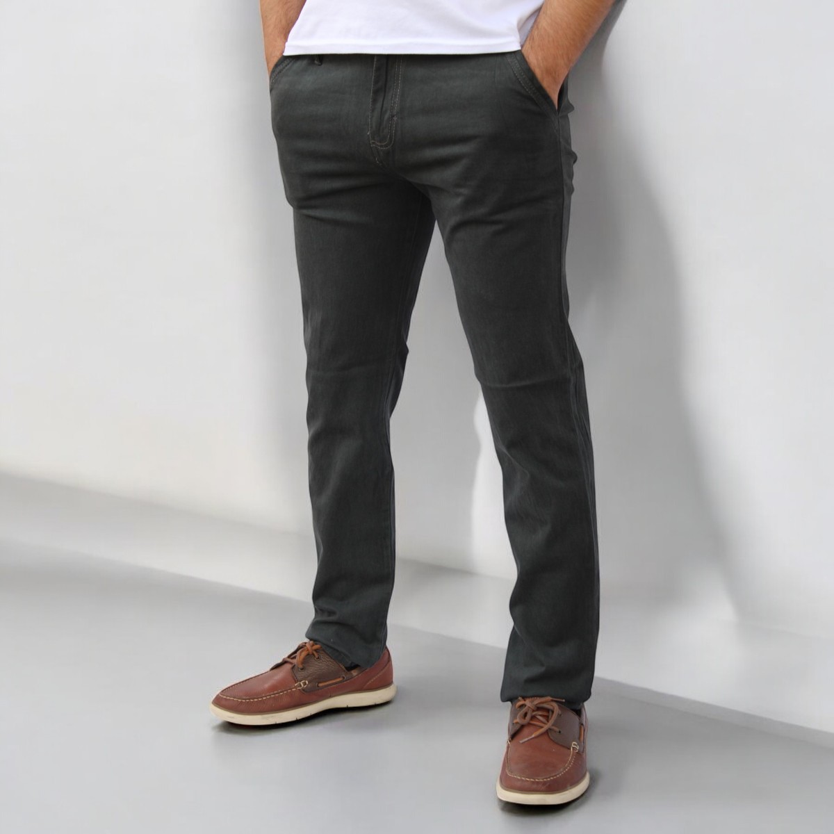 Foto 3 pulgar | Pantalón Slim Fit  Gabardina Gris Oscuro