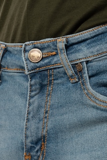 Foto 2 | Jeans Yellowstone Straight Dutton Bleach